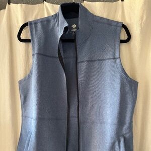 rabbit Let Er’ Zip Vest Wind/Water Resistant Running Vest Women’s Medium